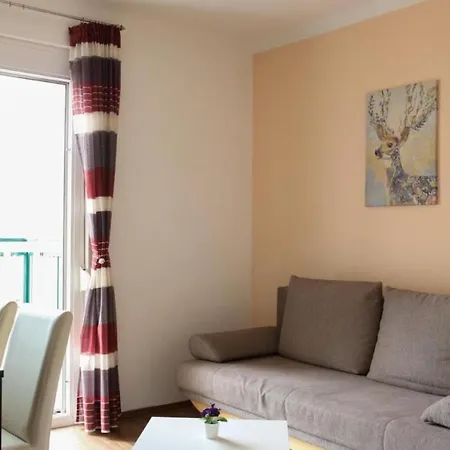 Karawankenblick Apartment Portschach am Woerthersee