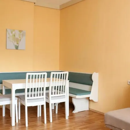 Karawankenblick شقة