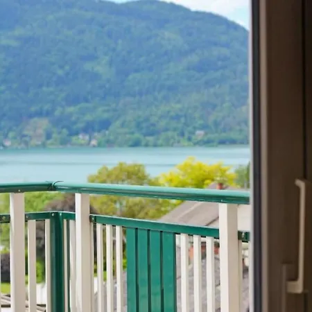 Karawankenblick - Free Parking Pörtschach am Wörthersee