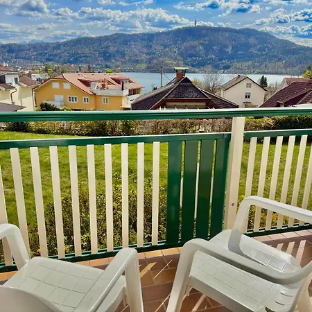 Karawankenblick * Portschach am Woerthersee