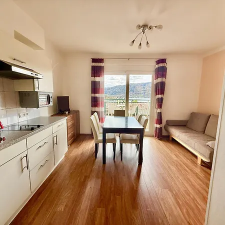 דירה Karawankenblick Pörtschach am Wörthersee