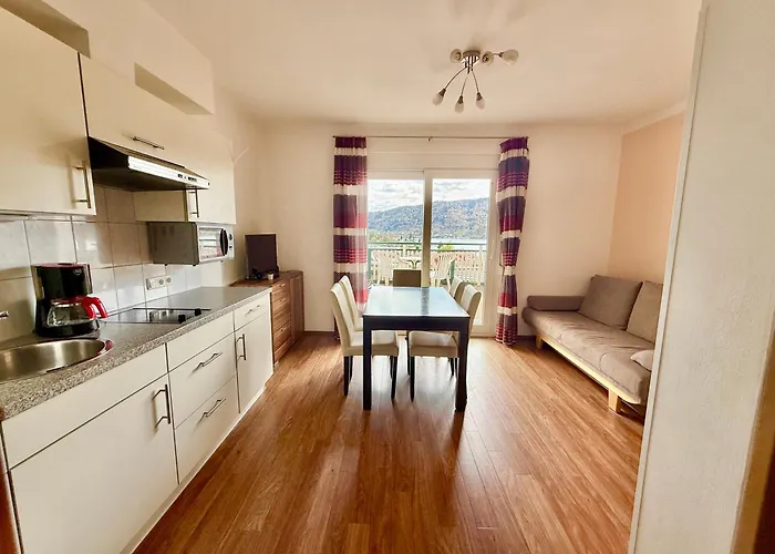 Apartament Karawankenblick Pörtschach am Wörthersee
